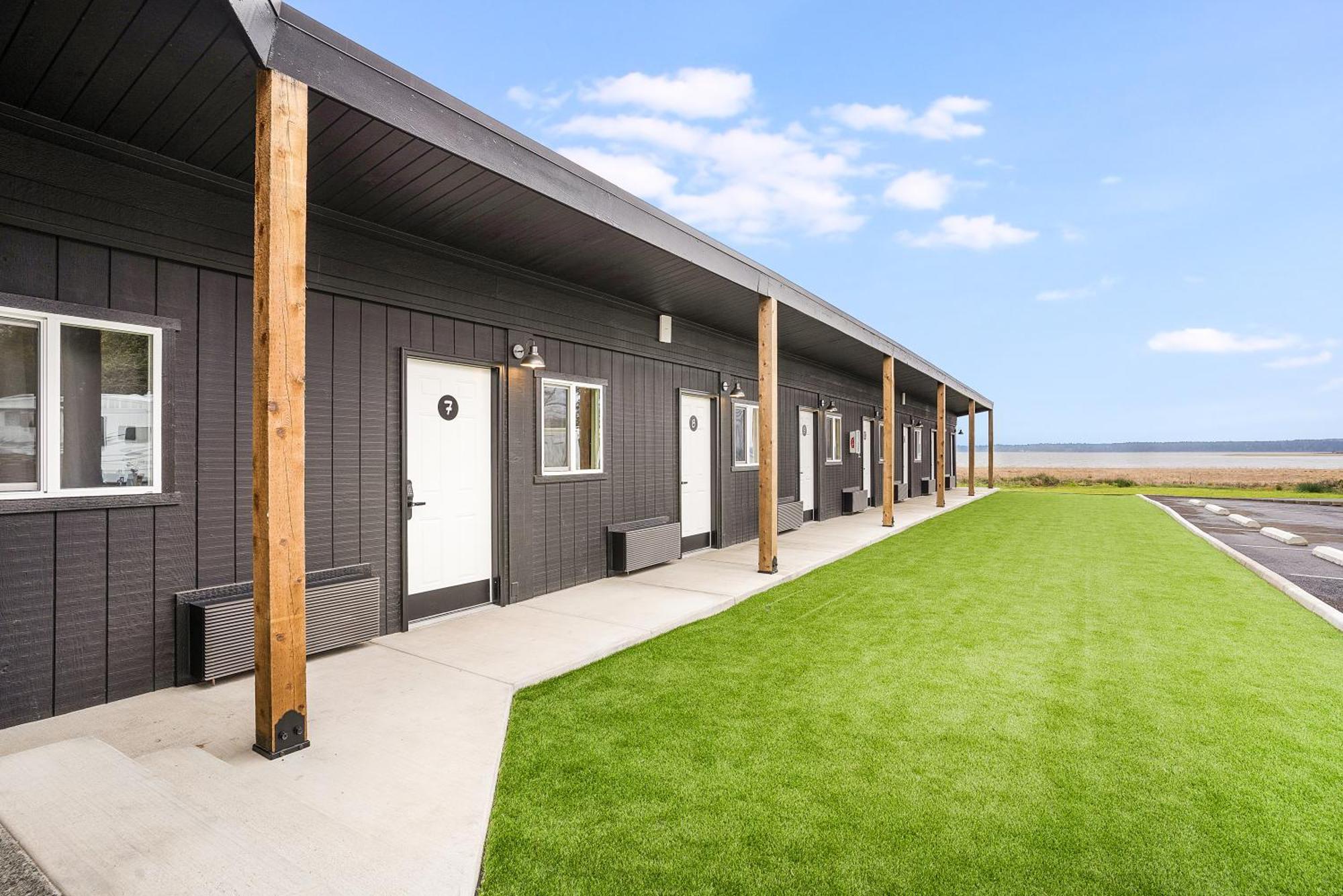 South Bay Inn Westport Εξωτερικό φωτογραφία